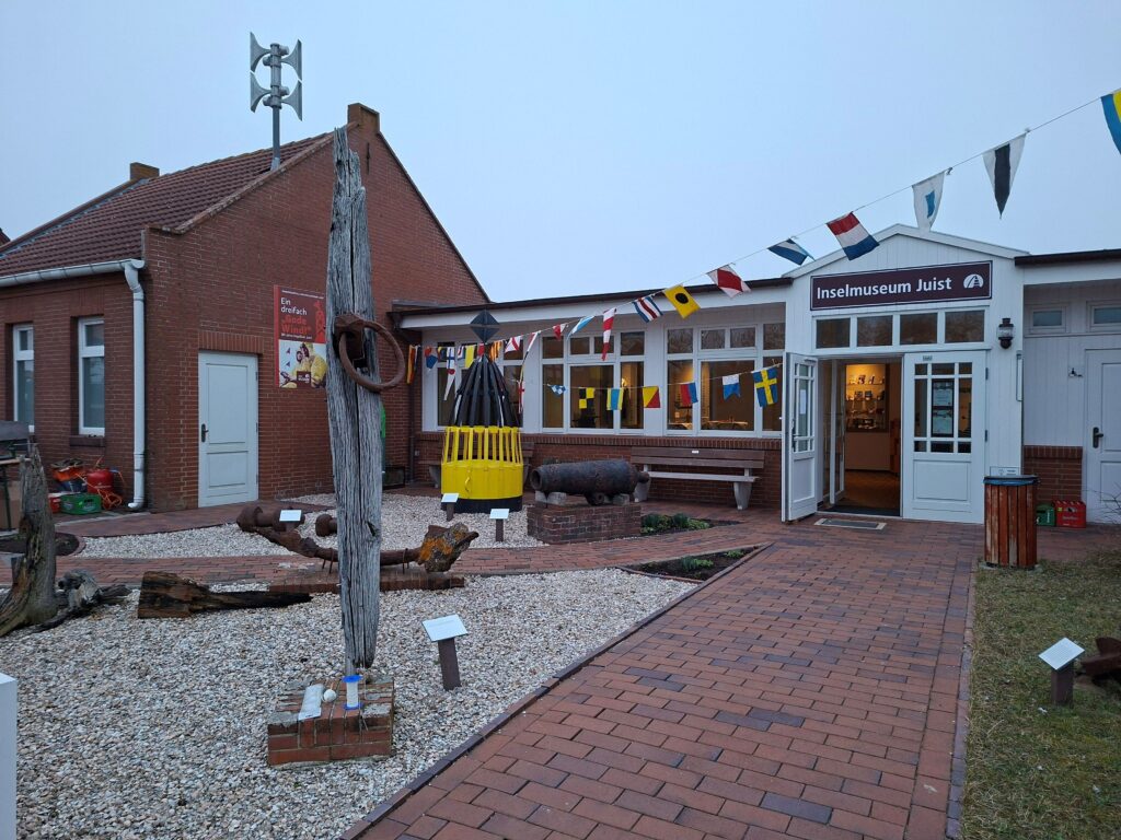 Ausstellungseröffnung mal anders 4 Inselmuseum zur Geschichte von Juist in der Nordsee